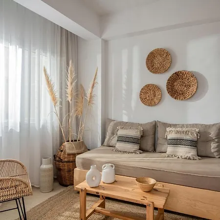 Elea Concept & Hotel 2*